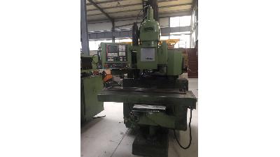 FRESADORA TORRETA LAGUN 5CNC