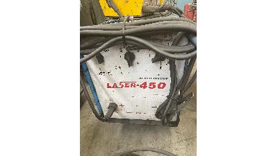 Máquina de soldar APEL LASER 450.