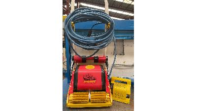 Robot de Piscina MAYTRONICS DOLPHIN DYNAMIC 3002.